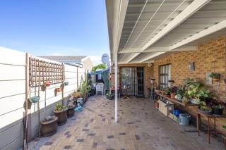 3 Bedroom Property for Sale in De Oude Spruit Western Cape